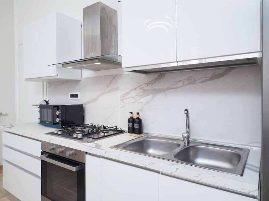 20 Min From Duomo Exclusive House - City Center Sesto San Giovanni Ngoại thất bức ảnh